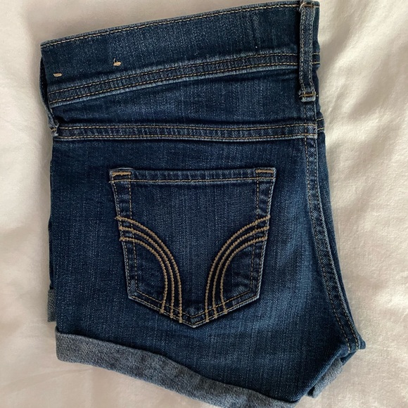 Dark Wash Jean Shorts - Picture 3 of 3